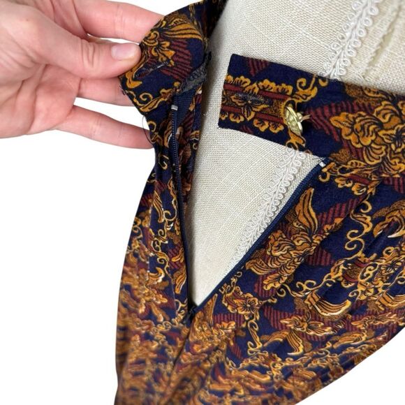 Skā& Company Navy & Gold Floral Vintage High Waist Pleated Midi Skirt - Picture 6 of 7